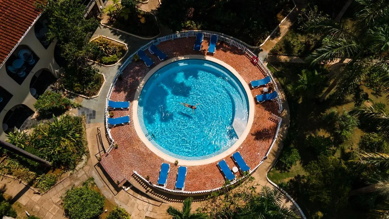 **** Otel Charela Inn Negril Jamaika