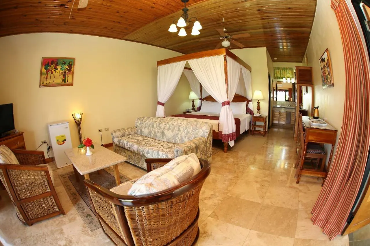 **** Otel Charela Inn Negril Jamaika