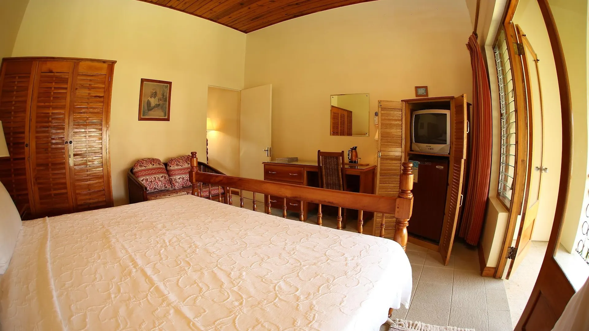 Charela Inn Negril Hotel